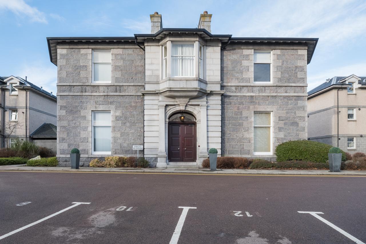 Marks At The Manor Luxury Riverside Apartments - Sleeps Up To 4, With Parking And Sky Tv Aberdeen Exterior foto