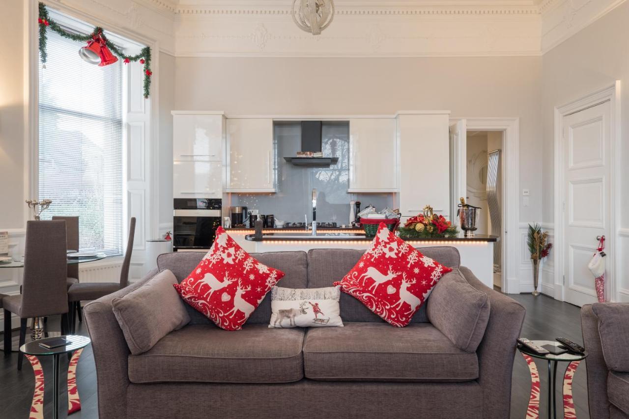 Marks At The Manor Luxury Riverside Apartments - Sleeps Up To 4, With Parking And Sky Tv Aberdeen Exterior foto